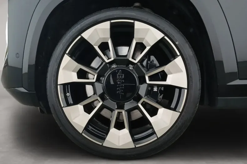 BMW XM din 2024 cu 29.246 km - oferta BMW136779 - foto 6