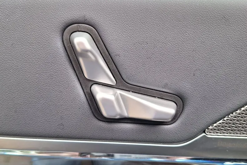 BMW M760 din 2024 cu 26.565 km - oferta BMW136783 - foto 12