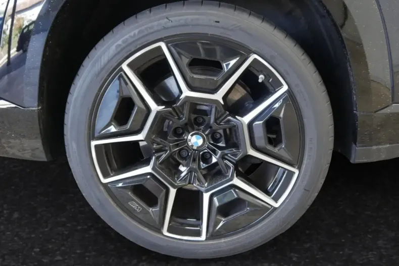 BMW XM din 2025 cu 14.563 km - oferta BMW136785 - foto 7