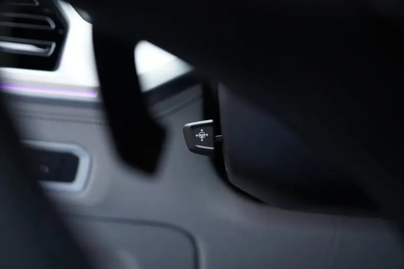 BMW XM din 2024 cu 14.950 km - oferta BMW136787 - foto 17