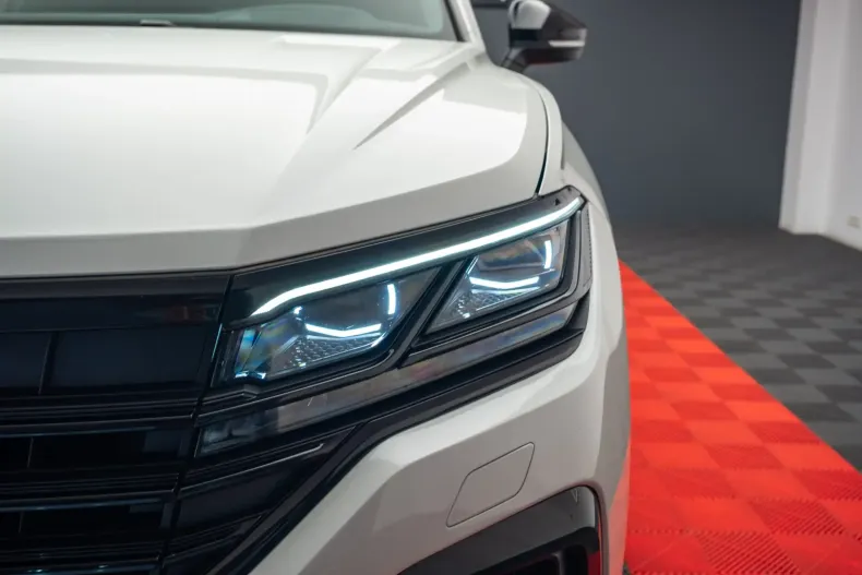 Volkswagen Touareg din 2021 cu 65.500 km - oferta VOL136796 - foto 5