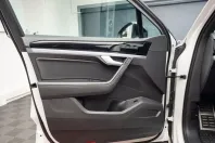 Volkswagen Touareg din 2021 cu 65.500 km - oferta VOL136796 - foto 17