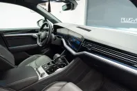 Volkswagen Touareg din 2021 cu 65.500 km - oferta VOL136796 - foto 32
