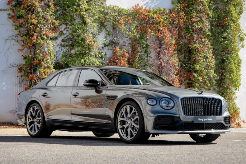 Bentley Flying Spur din 2024 cu 6.700 km - oferta BEN136797 - foto 3