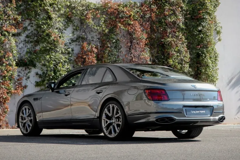 Bentley Flying Spur din 2024 cu 6.700 km - oferta BEN136797 - foto 6