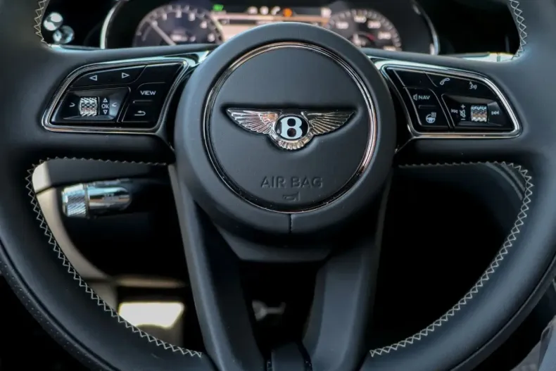 Bentley Flying Spur din 2024 cu 6.700 km - oferta BEN136797 - foto 24