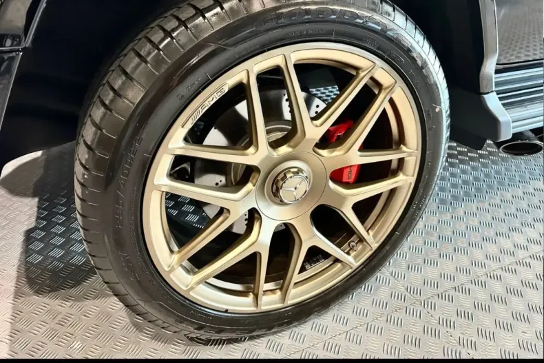 Mercedes-Benz G 63 AMG din 2025 cu 13.000 km - oferta MER136804 - foto 7