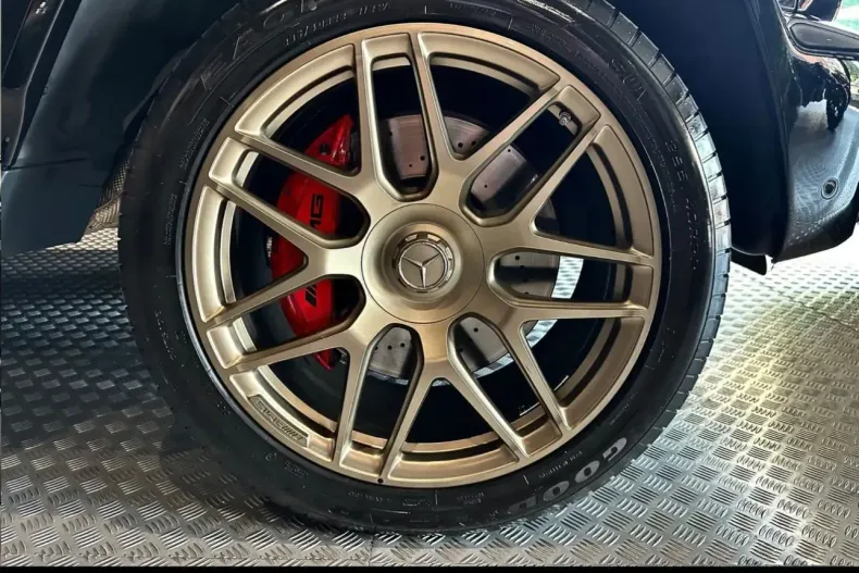 Mercedes-Benz G 63 AMG din 2025 cu 13.000 km - oferta MER136804 - foto 8