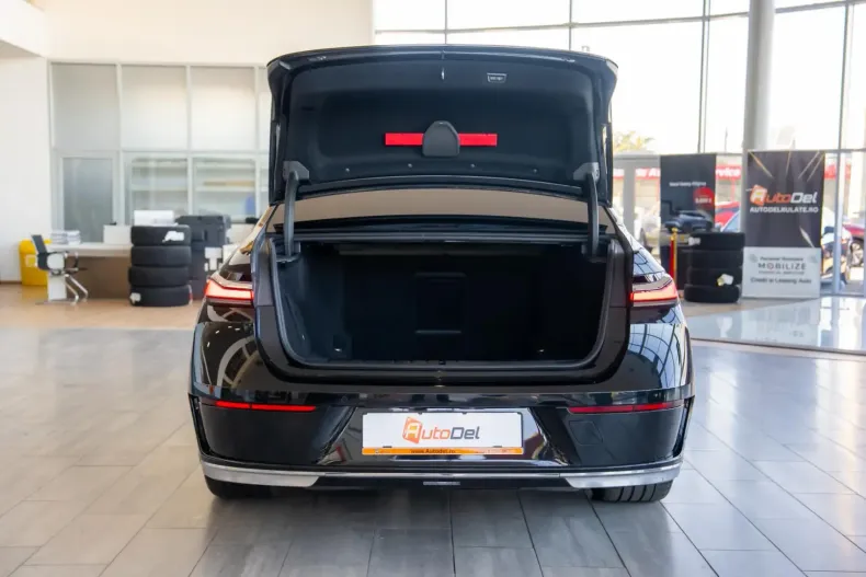 BMW 750e din 2023 cu 83.294 km - oferta BMW136821 - foto 9