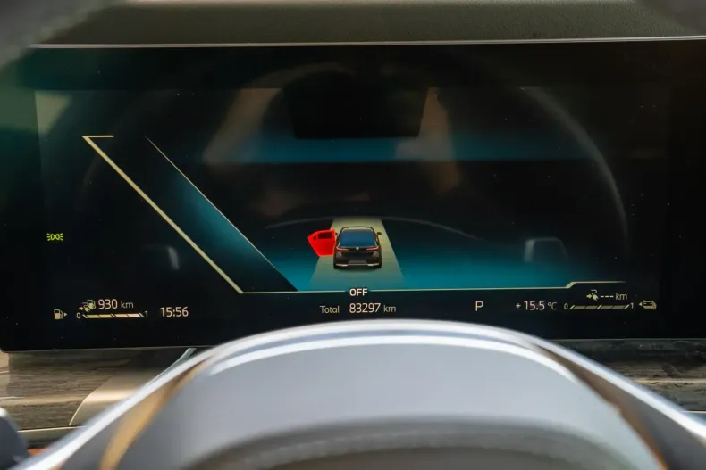 BMW 750e din 2023 cu 83.294 km - oferta BMW136821 - foto 16