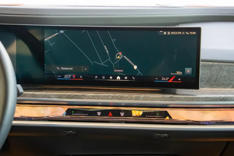 BMW 750e din 2023 cu 83.294 km - oferta BMW136821 - foto 19