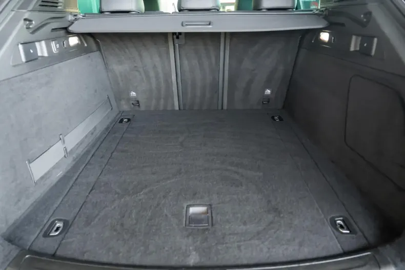 Maserati Grecale din 2023 cu 79.900 km - oferta MAS136826 - foto 10