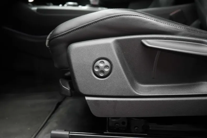 Audi Q5 din 2020 cu 98.000 km - oferta AUD136828 - foto 27