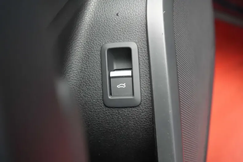 Audi Q5 din 2020 cu 98.000 km - oferta AUD136828 - foto 28