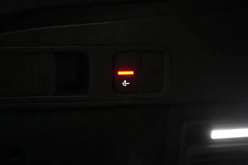 Audi Q5 din 2020 cu 98.000 km - oferta AUD136828 - foto 30