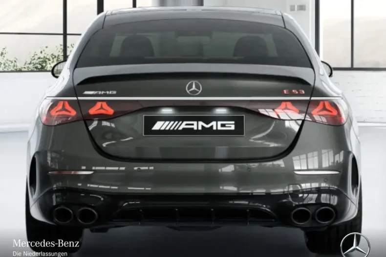 Mercedes-Benz E 53 AMG din 2024 cu 7.079 km - oferta MER136836 - foto 7