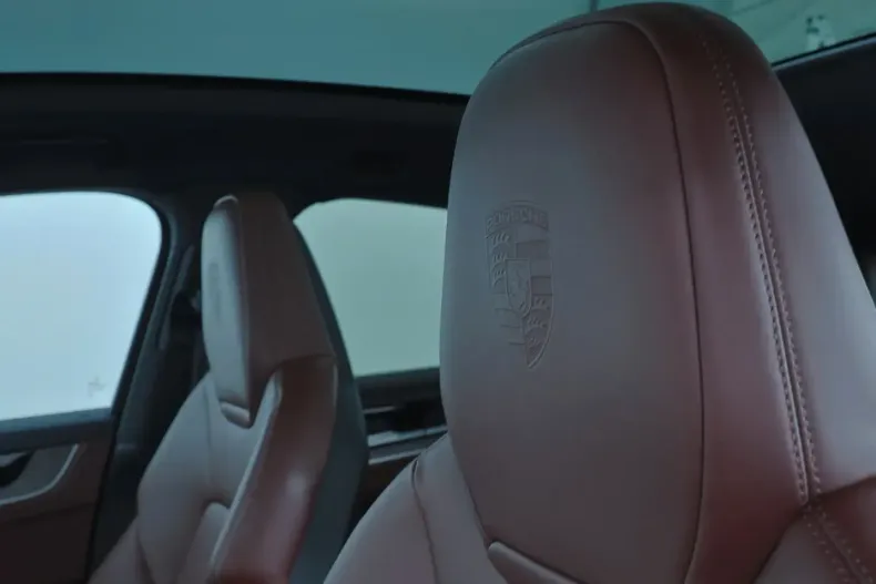 Porsche Cayenne din 2024 cu 17.200 km - oferta POR136854 - foto 11