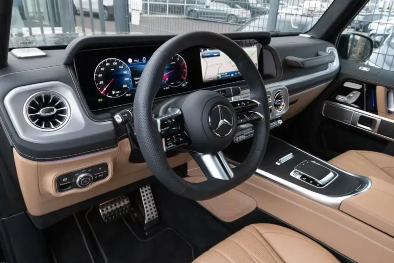 Mercedes-Benz G 500 din 2024 cu 7.999 km - oferta MER136856 - foto 4