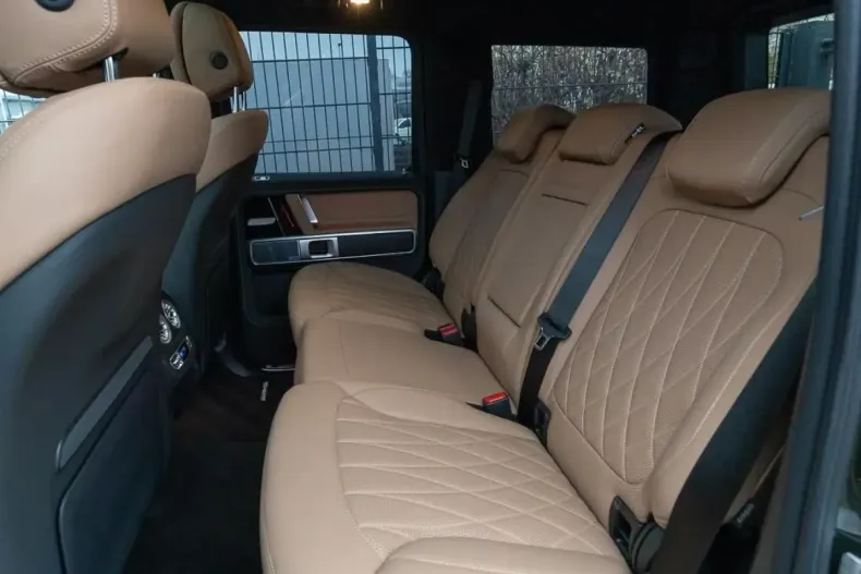 Mercedes-Benz G 500 din 2024 cu 7.999 km - oferta MER136856 - foto 13