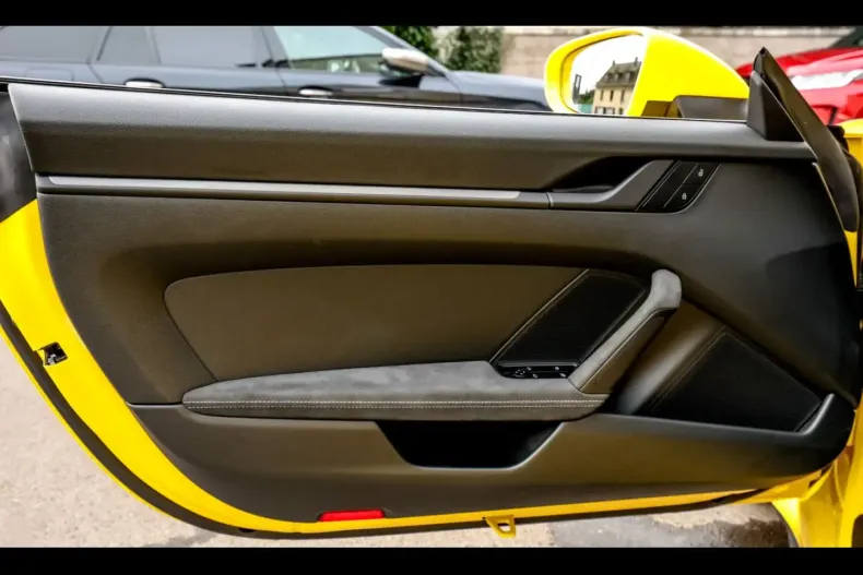 Porsche 911 din 2024 cu 7.250 km - oferta POR136858 - foto 6