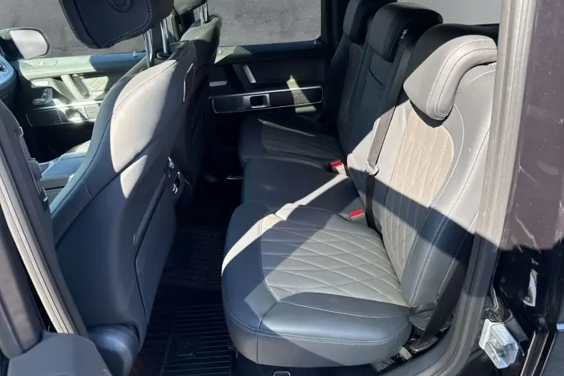 Mercedes-Benz G 500 din 2023 cu 18.726 km - oferta MER136859 - foto 13