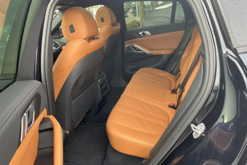 BMW X6 din 2022 cu 84.497 km - oferta BMW136865 - foto 8