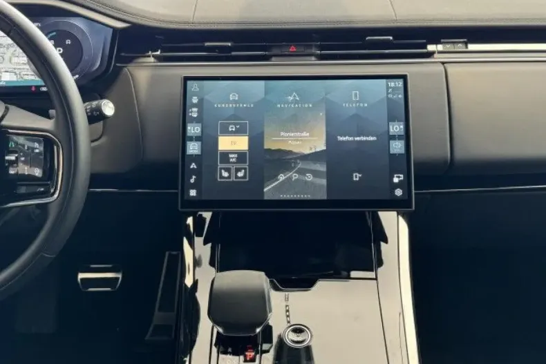 Land Rover Range Rover Sport din 2024 cu 32.950 km - oferta LAN136876 - foto 9