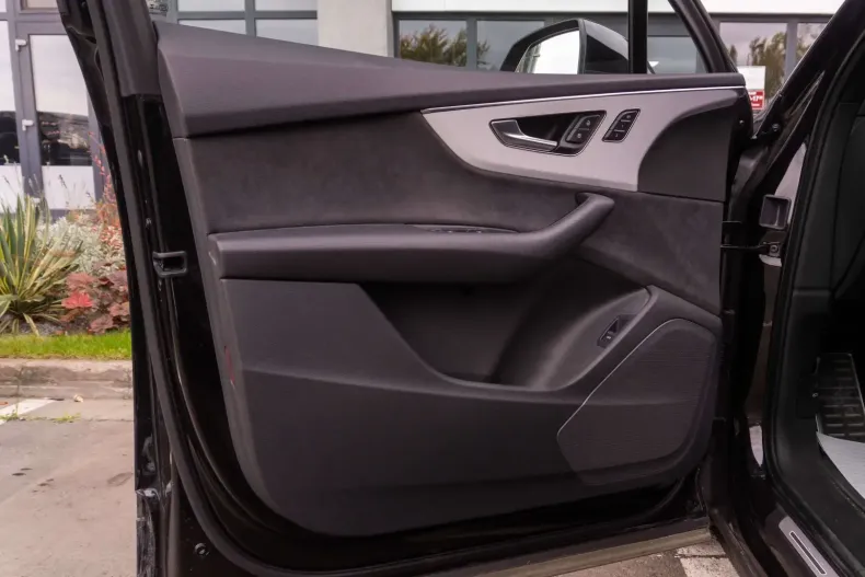 Audi Q7 din 2024 cu 46.500 km - oferta AUD136884 - foto 13