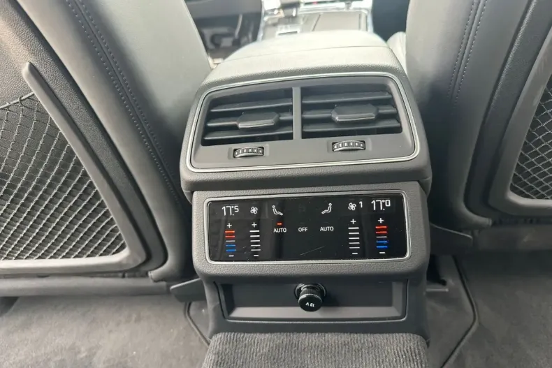 Audi RS6 din 2024 cu 16.000 km - oferta AUD136893 - foto 21