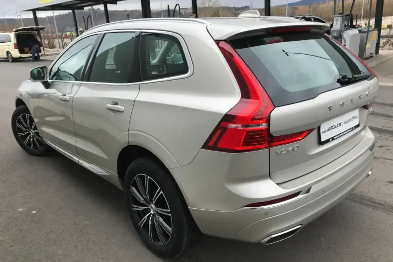 Volvo XC60 din 2021 cu 13.700 km - oferta VOL136897 - foto 2