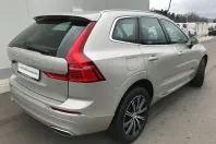 Volvo XC60 din 2021 cu 13.700 km - oferta VOL136897 - foto 3