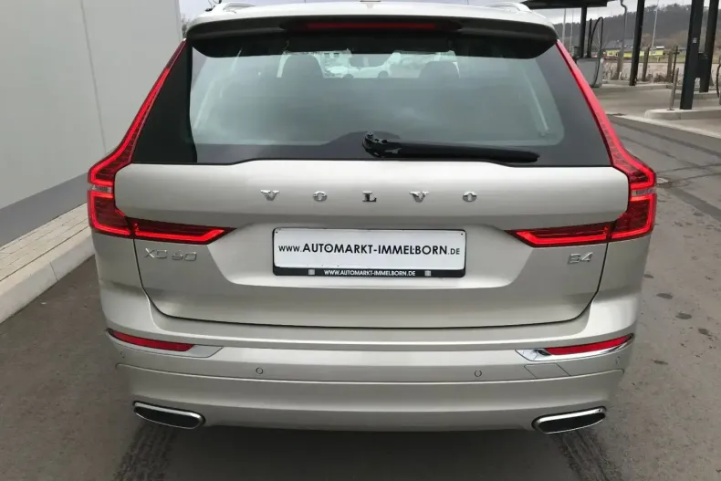 Volvo XC60 din 2021 cu 13.700 km - oferta VOL136897 - foto 4