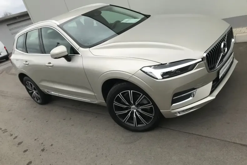 Volvo XC60 din 2021 cu 13.700 km - oferta VOL136897 - foto 7