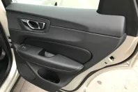 Volvo XC60 din 2021 cu 13.700 km - oferta VOL136897 - foto 22