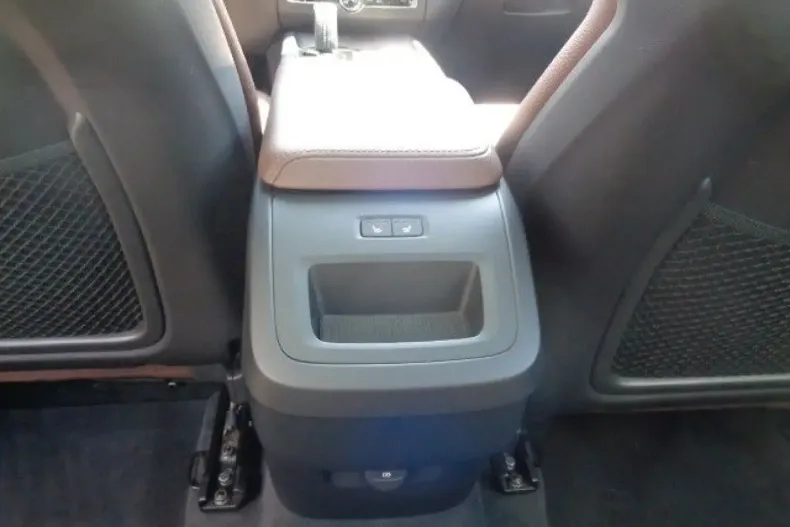 Volvo XC60 din 2021 cu 61.000 km - oferta VOL136898 - foto 7