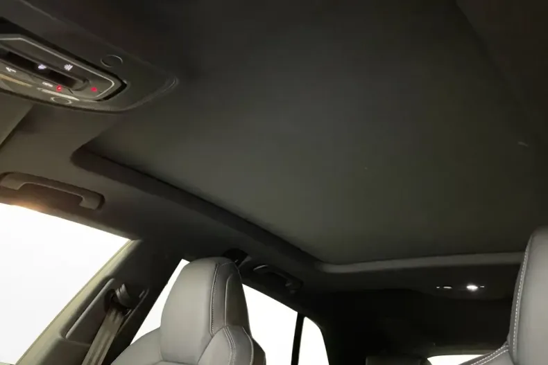 Audi Q8 din 2024 cu 24.680 km - oferta AUD136907 - foto 11