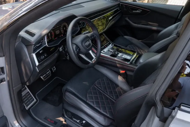 Audi Q8 din 2023 cu 54.000 km - oferta AUD136908 - foto 10