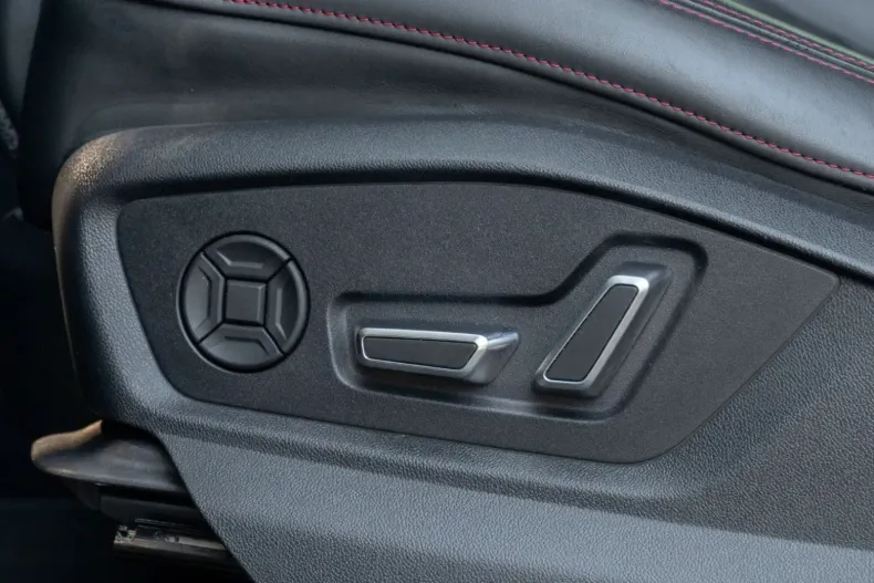 Audi Q8 din 2023 cu 54.000 km - oferta AUD136908 - foto 23