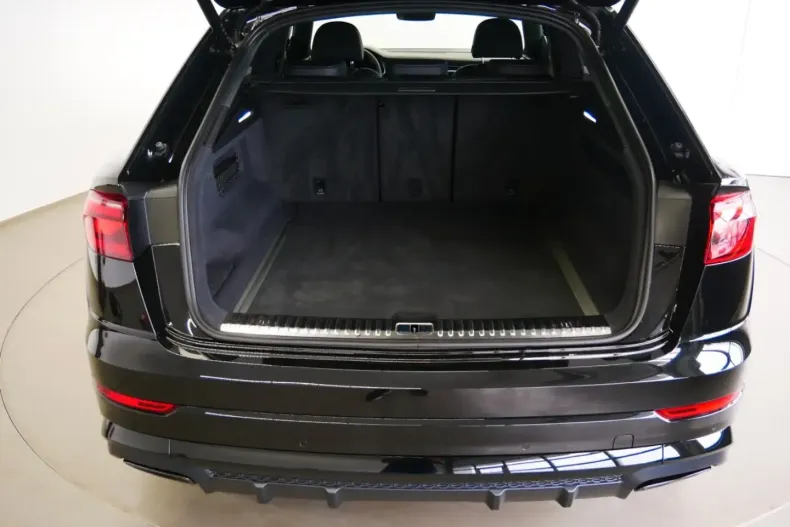 Audi Q8 din 2024 cu 29.650 km - oferta AUD136910 - foto 7