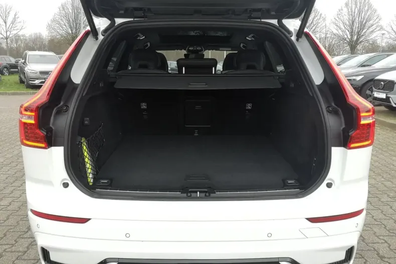 Volvo XC60 din 2021 cu 40.685 km - oferta VOL136911 - foto 11