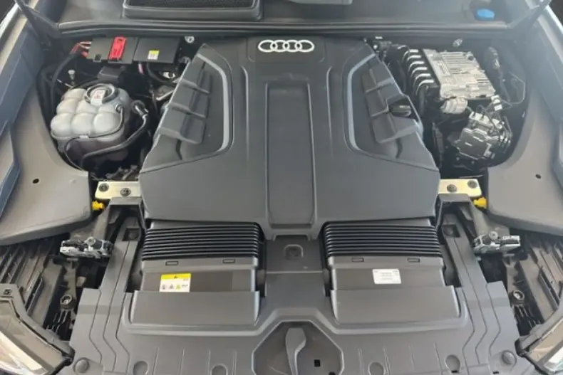 Audi Q8 din 2025 cu 29.554 km - oferta AUD136914 - foto 22