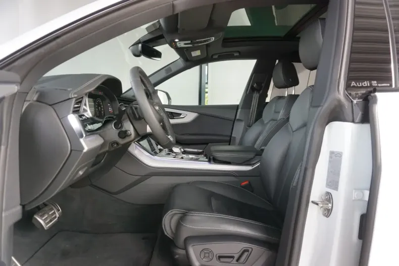 Audi Q8 din 2023 cu 31.400 km - oferta AUD136915 - foto 8