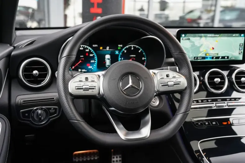 Mercedes-Benz GLC 400 din 2021 cu 41.500 km - oferta MER136926 - foto 13