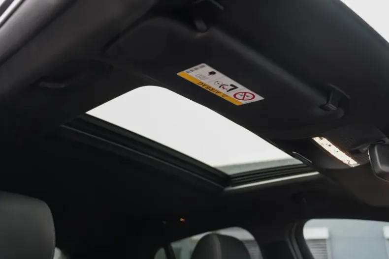 Mercedes-Benz GLC 400 din 2021 cu 41.500 km - oferta MER136926 - foto 23