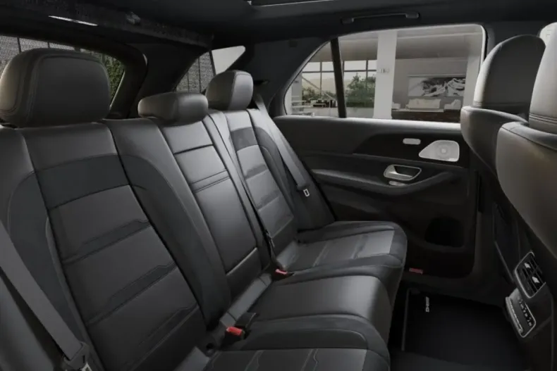 Mercedes-Benz GLE 53 AMG din 2025 cu 14.900 km - oferta MER136932 - foto 9