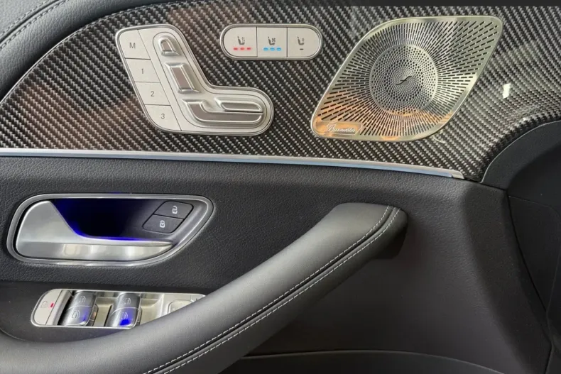 Mercedes-Benz GLE 53 AMG din 2024 cu 8.180 km - oferta MER136941 - foto 10