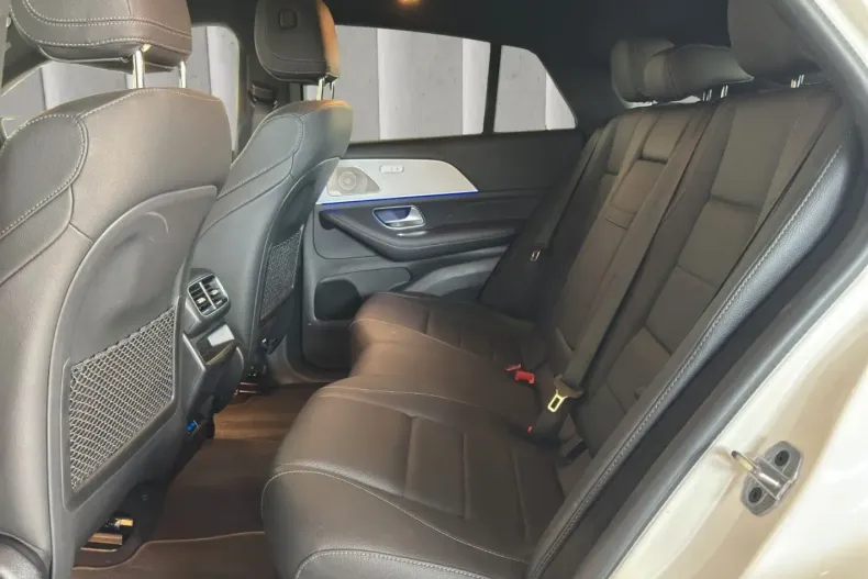Mercedes-Benz GLE 400 din 2023 cu 19.989 km - oferta MER136959 - foto 18