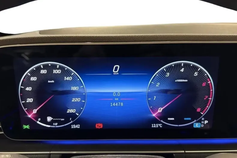 Mercedes-Benz GLE 450 din 2024 cu 14.478 km - oferta MER136964 - foto 19