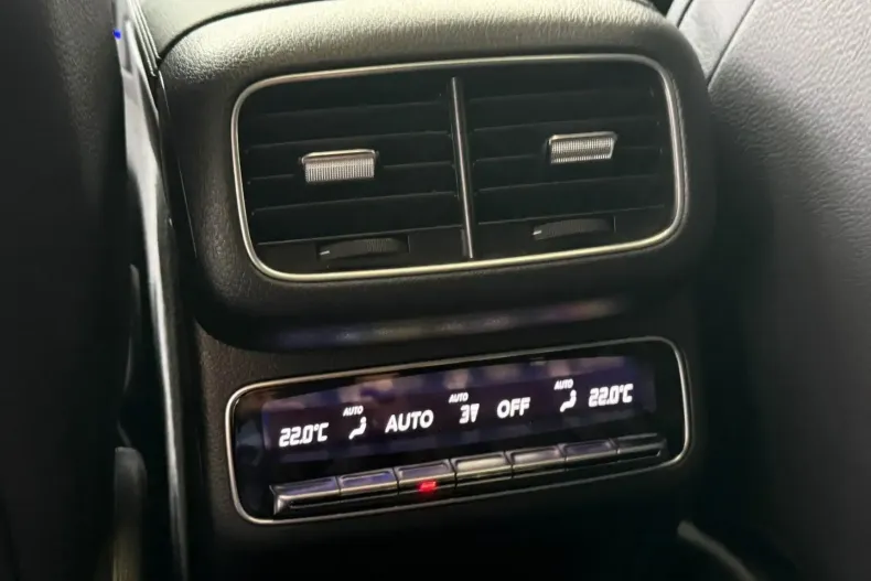 Mercedes-Benz GLE 350 din 2024 cu 25.000 km - oferta MER136968 - foto 18