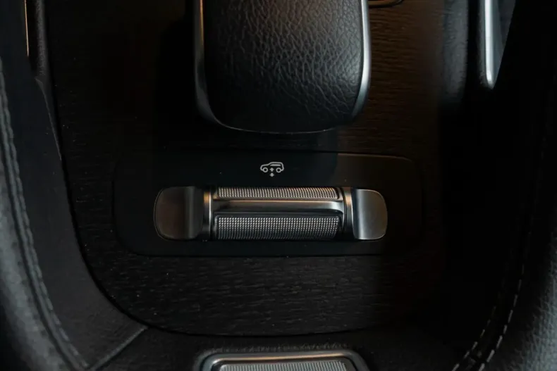 Mercedes-Benz GLE 350 din 2024 cu 56.111 km - oferta MER136975 - foto 37